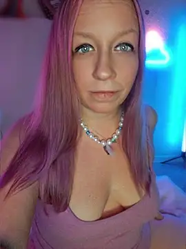 Snapshot of XxMs_StarzxX chatting on July 24, 2026, 12:52 am XxMs StarzxX online show from July 24, 2026, 12:52 am