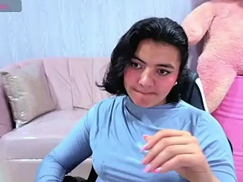 amalia a online show from July 24, 2026, 12:47 pm