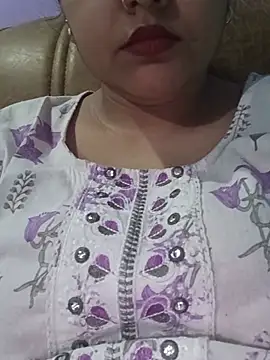 Snapshot of your_asma_babby chatting on July 18, 2026, 1:04 pm your asma babby online show from July 18, 2026, 1:04 pm