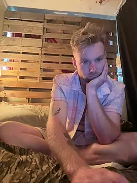drakestarr83 online show from July 25, 2026, 12:36 pm