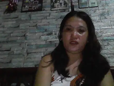 Lunasky05 online show from July 26, 2026, 12:45 pm