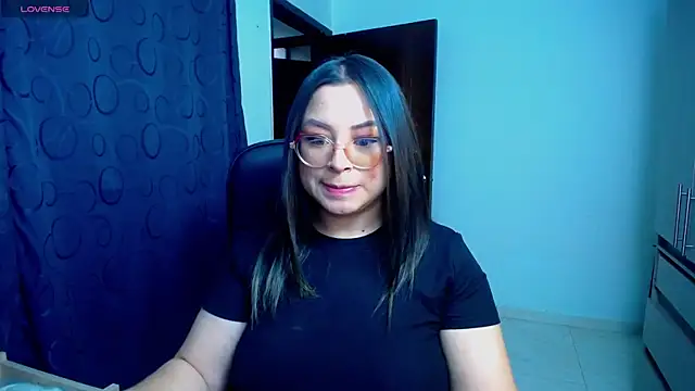 sensualmilena22 online show from July 31, 2026, 1:54 pm