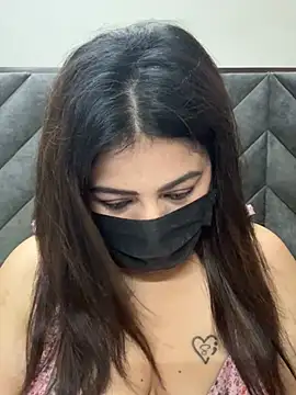 sexy nishi18 online show from July 26, 2026, 1:29 pm
