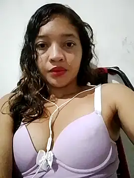 cute larissa xx online show from July 25, 2026, 6:33 am