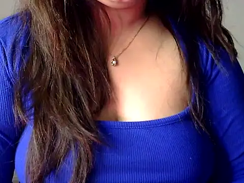 Gujjugirl08 online show from July 28, 2026, 8:12 pm