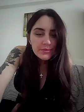 Nikkirodriguez online show from August 3, 2026, 7:28 pm
