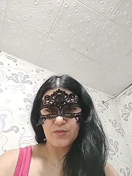 ZulfaMiller online show from August 5, 2026, 3:37 pm