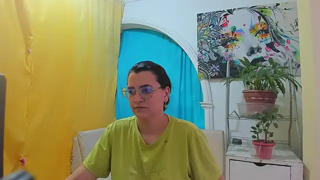 MARILYN GARCIA online show from July 11, 2026, 9:27 pm