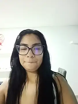 Ambar06 online show from August 7, 2026, 4:25 am