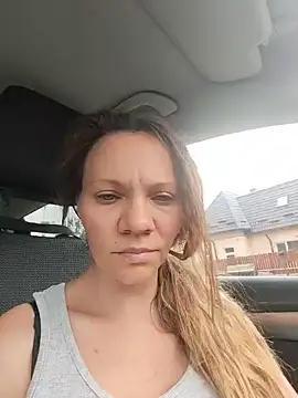 pornsara25 online show from August 8, 2026, 1:02 pm