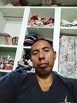 desnudo Sexoxo online show from June 16, 2026, 1:08 am