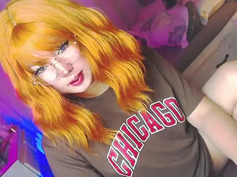 Snapshot of HOTnWILDalice chatting on May 14, 2026, 2:40 am HOTnWILDalice online show from May 14, 2026, 2:40 am