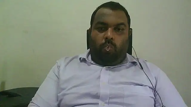 Snapshot of FatCockBoySL chatting on August 3, 2026, 10:43 am FatCockBoySL online show from August 3, 2026, 10:43 am