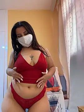White-Petite online show from June 20, 2026, 5:54 am