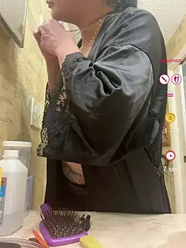 Snapshot of PichyPrettyPussy chatting on June 25, 2026, 2:54 pm PichyPrettyPussy online show from June 25, 2026, 2:54 pm