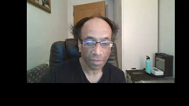 rauncher1 online show from May 26, 2026, 7:59 am