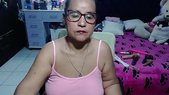 Snapshot of pervert_mommy_ chatting on July 9, 2026, 9:24 am pervert mommy online show from July 9, 2026, 9:24 am