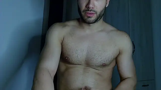 Justynn1 online show from July 12, 2026, 9:06 pm