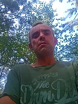 Snapshot of pavel858@xh chatting on July 15, 2026, 3:06 pm pavel858xh online show from July 15, 2026, 3:06 pm