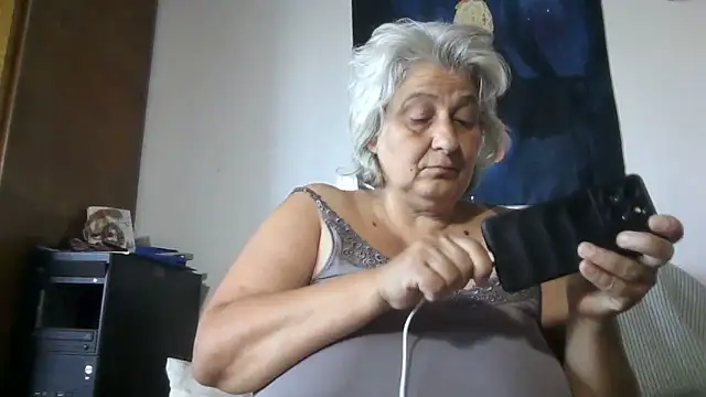 Snapshot of ExquisiteMature chatting on June 19, 2026, 9:57 am ExquisiteMature online show from June 19, 2026, 9:57 am
