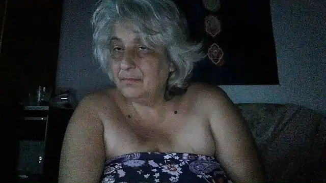 Snapshot of ExquisiteMature chatting on July 7, 2026, 7:34 am ExquisiteMature online show from July 7, 2026, 7:34 am