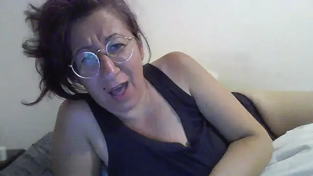 Snapshot of milkarock chatting on June 20, 2026, 9:17 pm milkarock online show from June 20, 2026, 9:17 pm