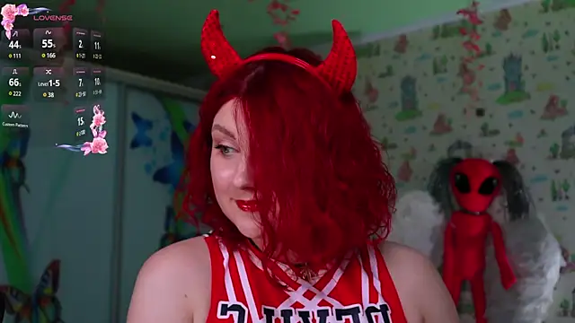 Snapshot of SmokyRose chatting on April 22, 2026, 9:44 am SmokyRose online show from April 22, 2026, 9:44 am