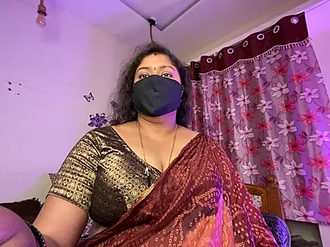 Love 4Sex online show from June 3, 2026, 2:03 am