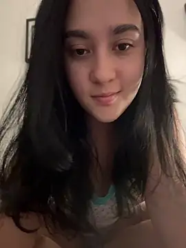Nina lovi online show from July 23, 2026, 4:10 am