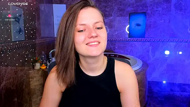 MelindaTin online show from June 22, 2026, 1:18 am