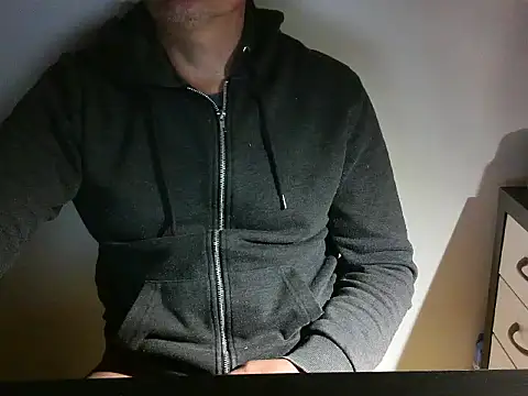 qpmarioxh online show from October 26, 2025, 4:29 am