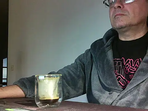 qpmarioxh online show from March 27, 2026, 6:19 am