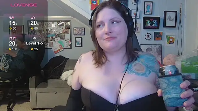 royallylit online show from January 1, 2025, 5:33 am