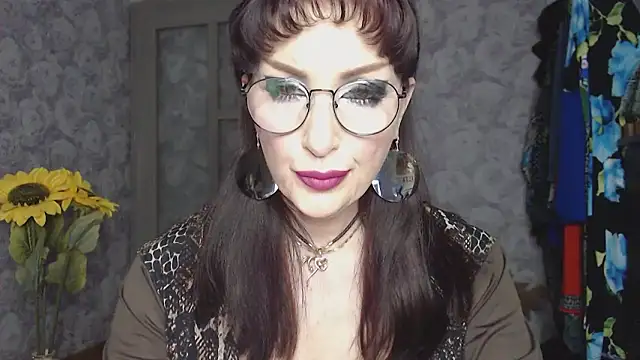 Aziza1 online show from May 12, 2026, 1:30 pm