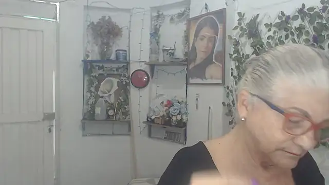 FunnyGrandma online show from February 25, 2026, 5:00 pm