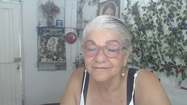 FunnyGrandma online show from March 24, 2026, 8:14 pm