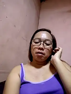 Snapshot of asianwet4u chatting on May 12, 2026, 6:21 am asianwet4u online show from May 12, 2026, 6:21 am