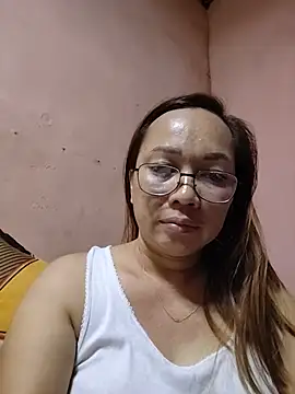 Snapshot of asianwet4u chatting on May 19, 2026, 6:20 am asianwet4u online show from May 19, 2026, 6:20 am