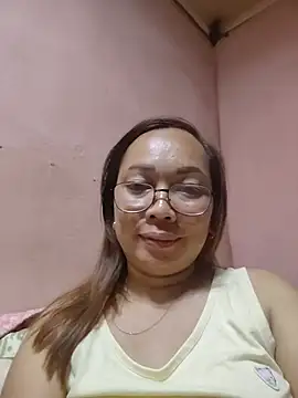 Snapshot of asianwet4u chatting on May 27, 2026, 4:26 pm asianwet4u online show from May 27, 2026, 4:26 pm