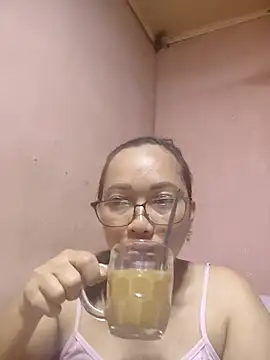Snapshot of asianwet4u chatting on June 7, 2026, 2:27 am asianwet4u online show from June 7, 2026, 2:27 am
