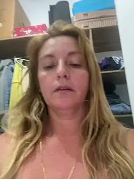 moniquerainx online show from July 12, 2026, 2:02 am