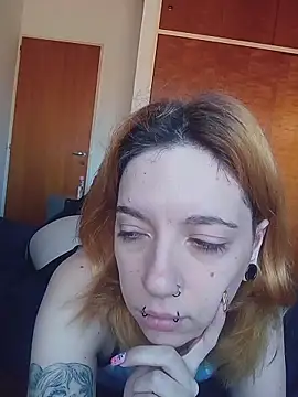 Snapshot of Rabit_Snake chatting on June 15, 2026, 3:14 pm Rabit Snake online show from June 15, 2026, 3:14 pm