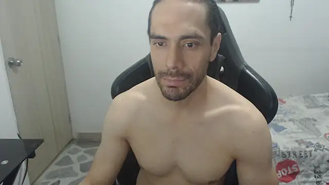 samuelgarcia  online show from July 4, 2026, 7:58 am
