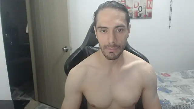 samuelgarcia  online show from July 11, 2026, 3:31 am