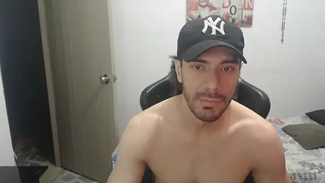 samuelgarcia  online show from August 4, 2026, 6:49 am