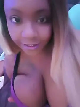 Snapshot of 6lue6a6y69 chatting on June 18, 2026, 12:31 pm 6lue6a6y69 online show from June 18, 2026, 12:31 pm