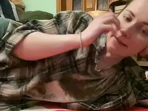 Snapshot of AngelTough20 chatting on July 8, 2026, 12:48 am AngelTough20 online show from July 8, 2026, 12:48 am