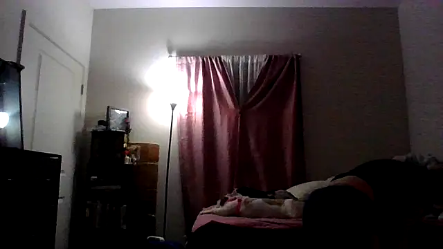 Snapshot of tmmcmannus chatting on June 14, 2026, 6:59 am tmmcmannus online show from June 14, 2026, 6:59 am