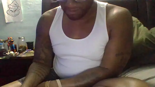 Snapshot of ReeferMadness59 chatting on June 13, 2026, 5:27 am ReeferMadness59 online show from June 13, 2026, 5:27 am
