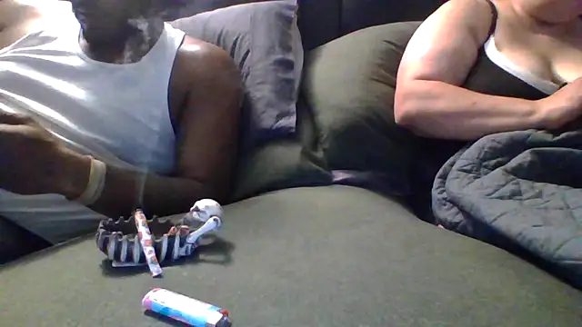 Snapshot of ReeferMadness59 chatting on July 19, 2026, 3:54 am ReeferMadness59 online show from July 19, 2026, 3:54 am
